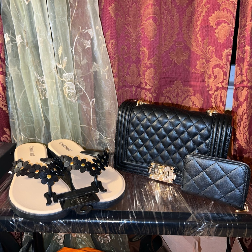 Linea Donna quilted bag Ashley blue sandals and wallet